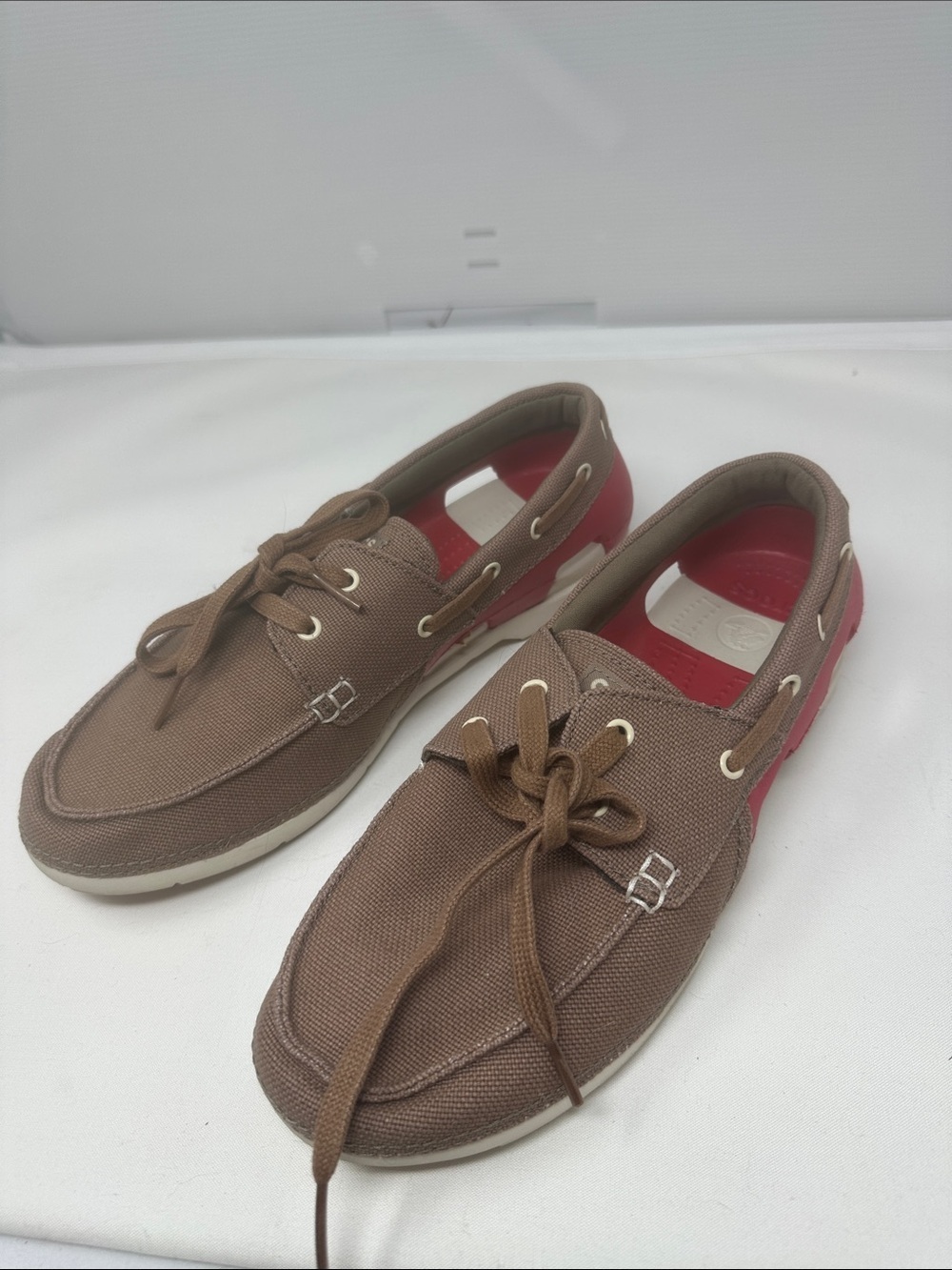 Crocs Men’s Size 9